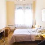 Lejlighed New Modern Homes Rakoczi 57 Budapest